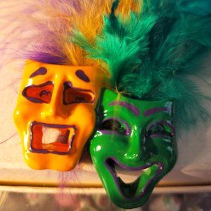 Vintage Mardi Gras feather and plastic pin brooch Beautiful colors